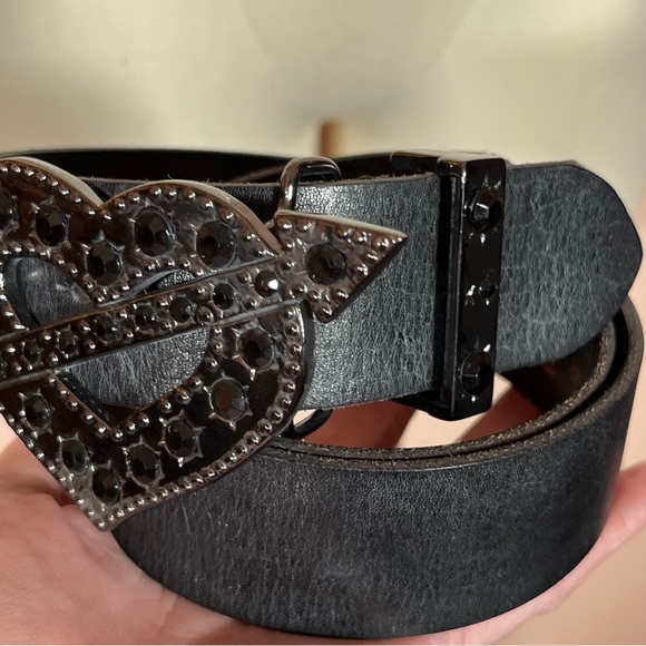 Betsey Johnson 1990 Y2K Vintage Black Leather Studded Goth Victorian Heart Belt - Picture 5 of 17